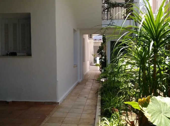 Zacharoula's Апартаменты *